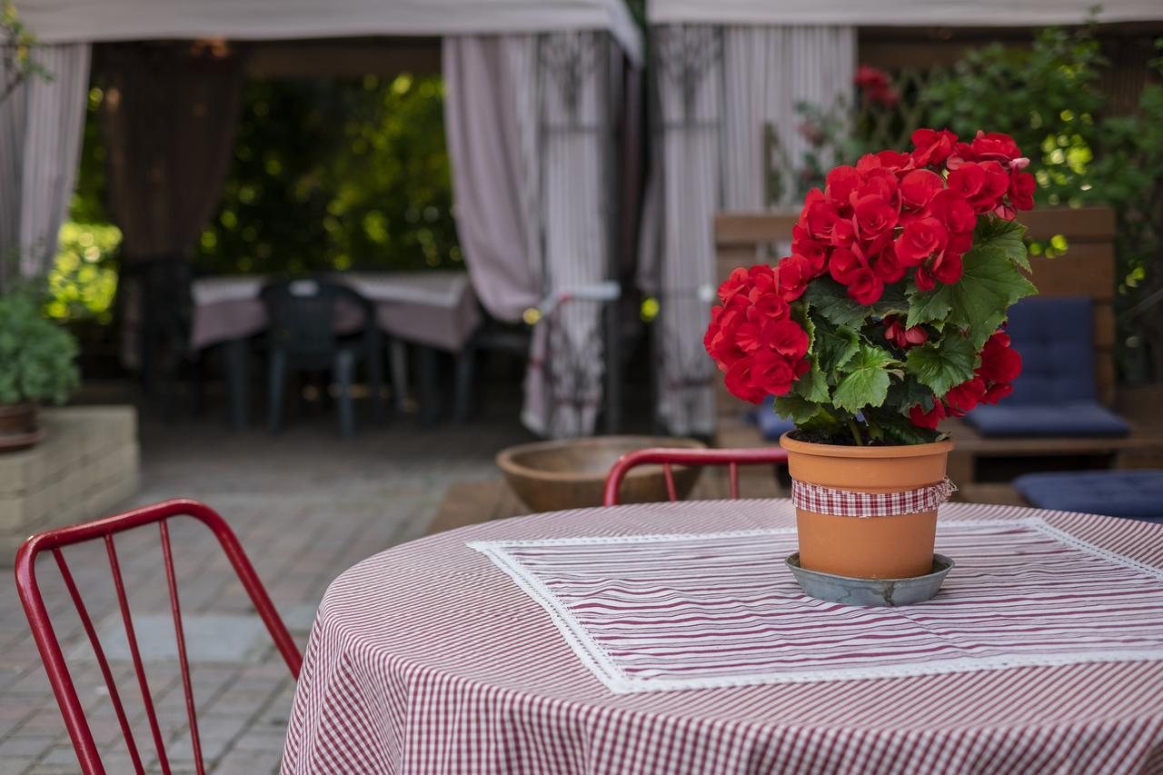 Ai Due Pini B&B Pescantina Kültér fotó